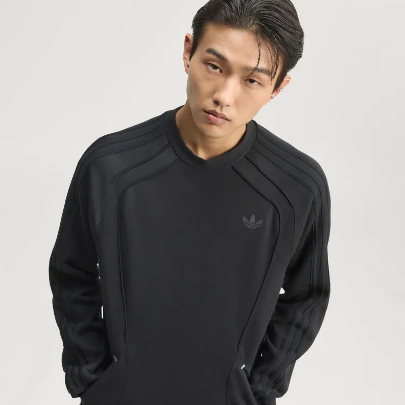 adidas — SPACER TEAMGEIST 26 CUTLINE CREW Sweatshirt