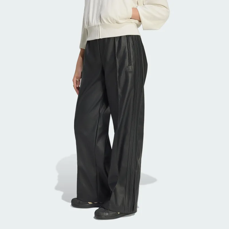adidas — FIREBIRD LOOSE PLEATHER PANT