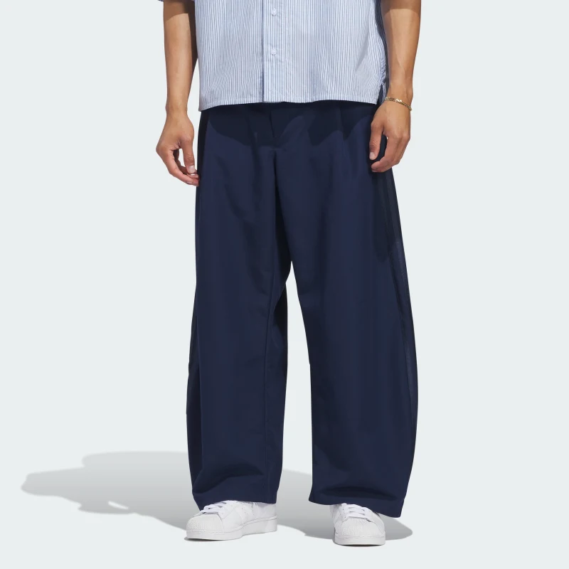 adidas — ORIGINALS WOVEN BARREL PANT