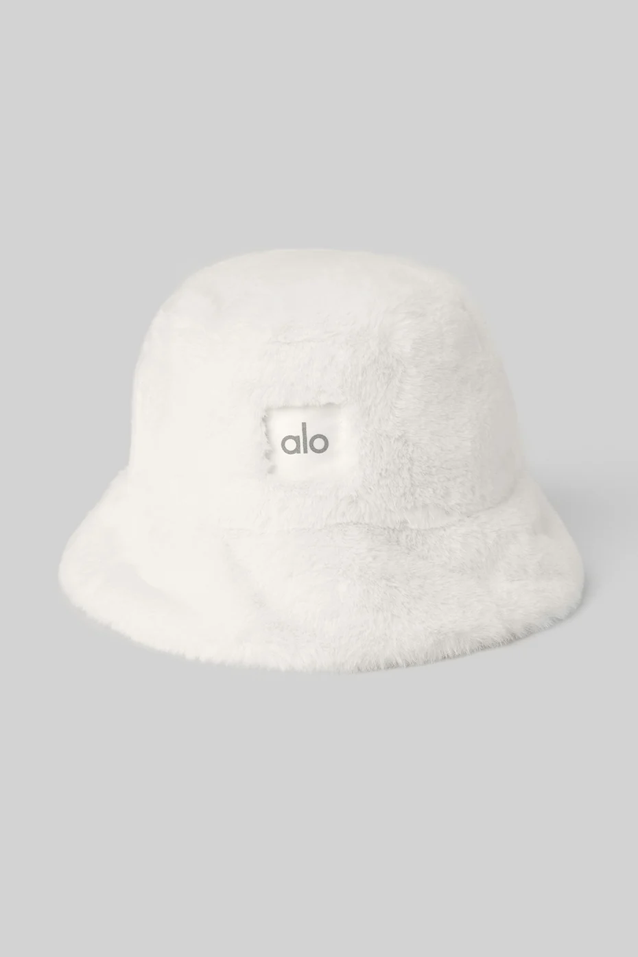 Alo Yoga — Faux Fur Bucket Hat - Ivory