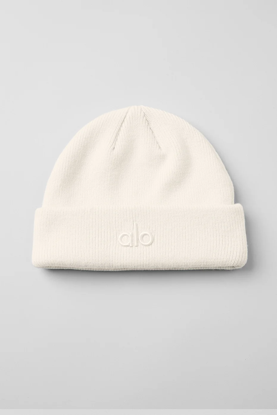 Alo Yoga — Notable Beanie - Ivory