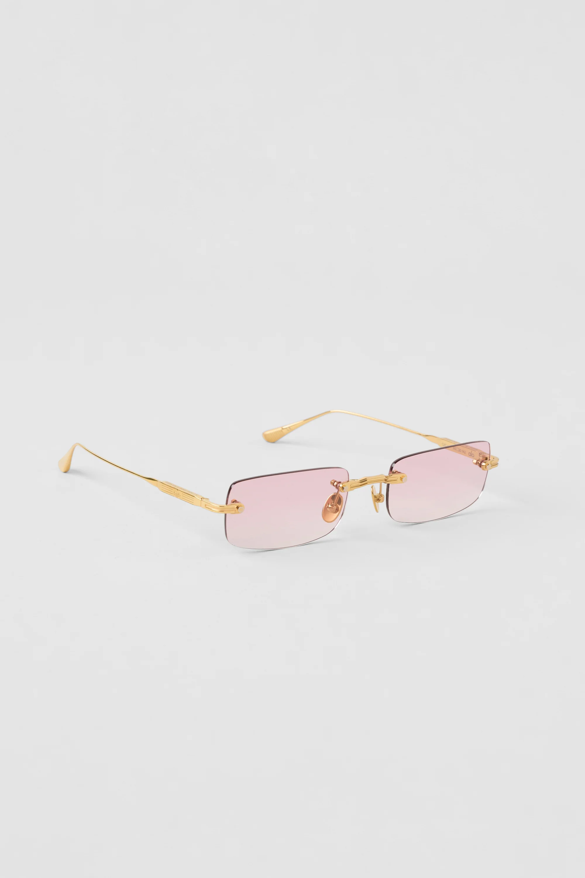Alo Yoga — ALO Wire Frame Sunglasses - Gold/Pink Gradient