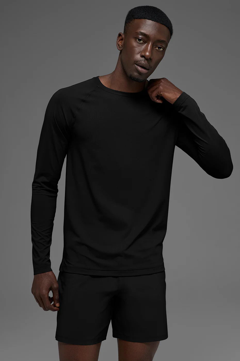 Alo Yoga — Idol Crewneck Long Sleeve - White