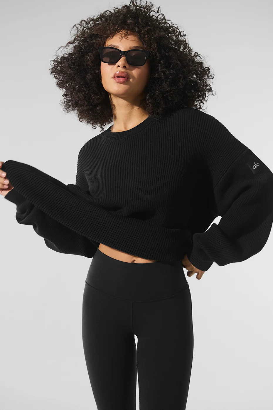 Alo Yoga — Domain Rib Knit Crew Sweater - Athletic Heather Grey