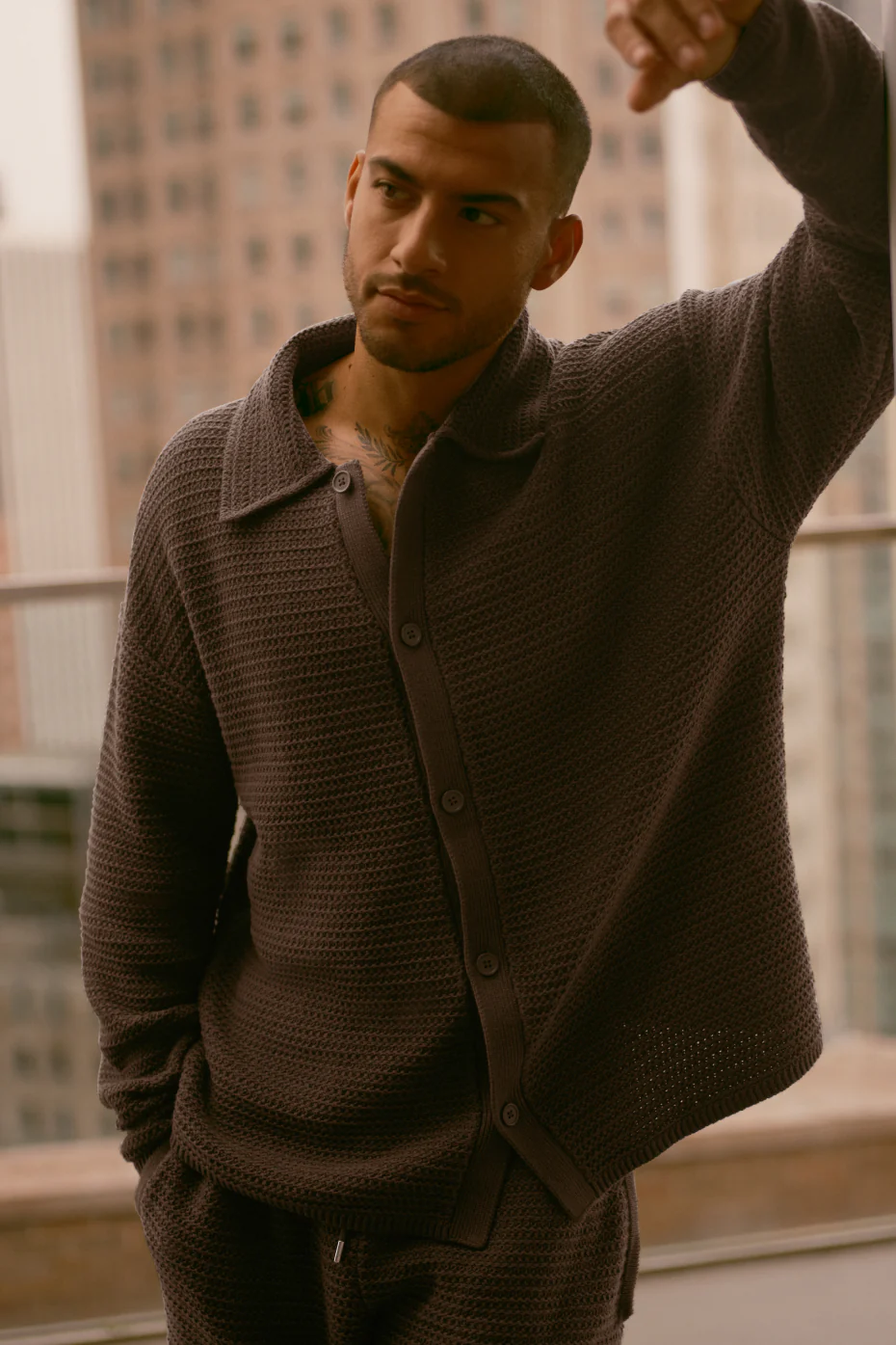 Alo Yoga — Shift Knit Button Up Long Sleeve - Black