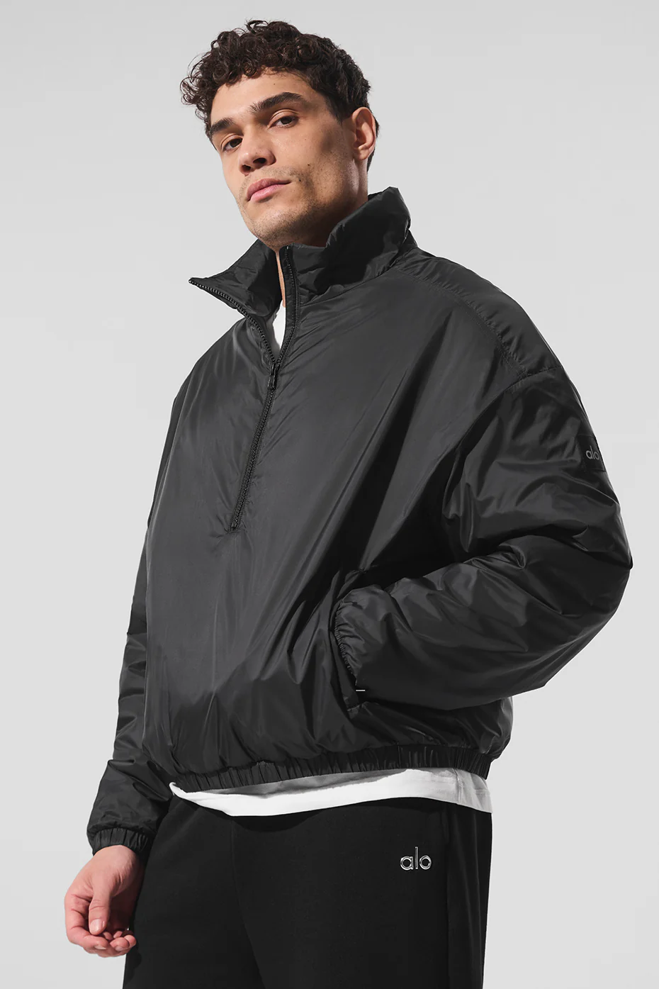 Alo Yoga — Latitude Light Weight 1/2 Zip Pullover Jacket - Winter Ivy