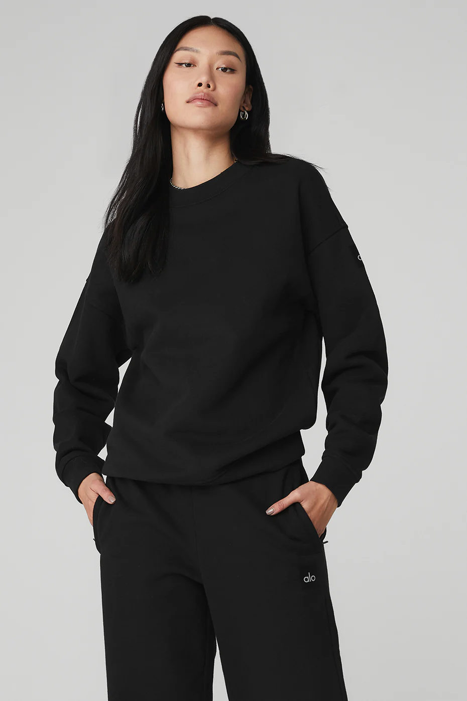 Alo Yoga — Renown Heavy Weight Crew Neck Pullover - Black