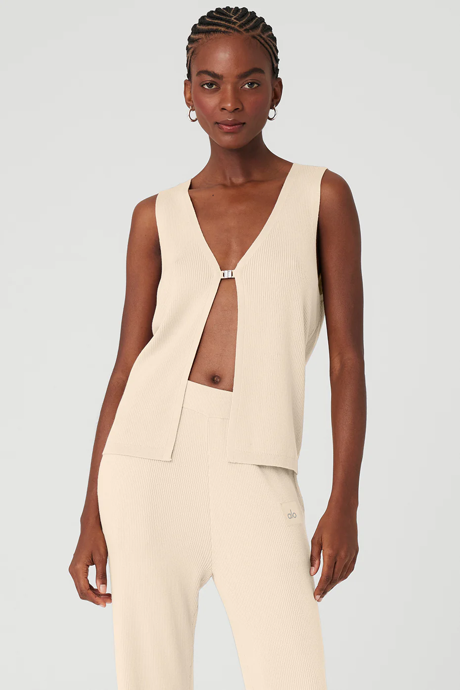 Alo Yoga — Knit Salana Tank - Macadamia