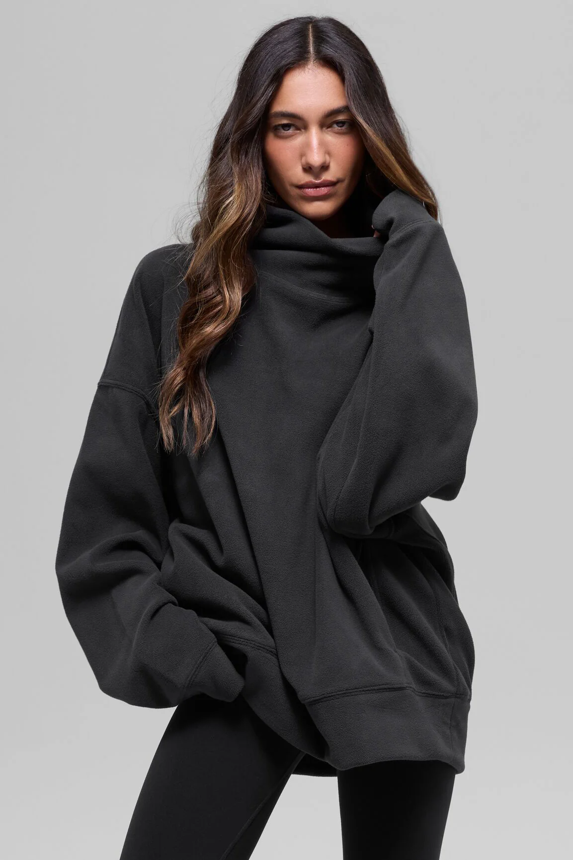 Alo Yoga — Polar Fleece Hazy Pullover - Ivory