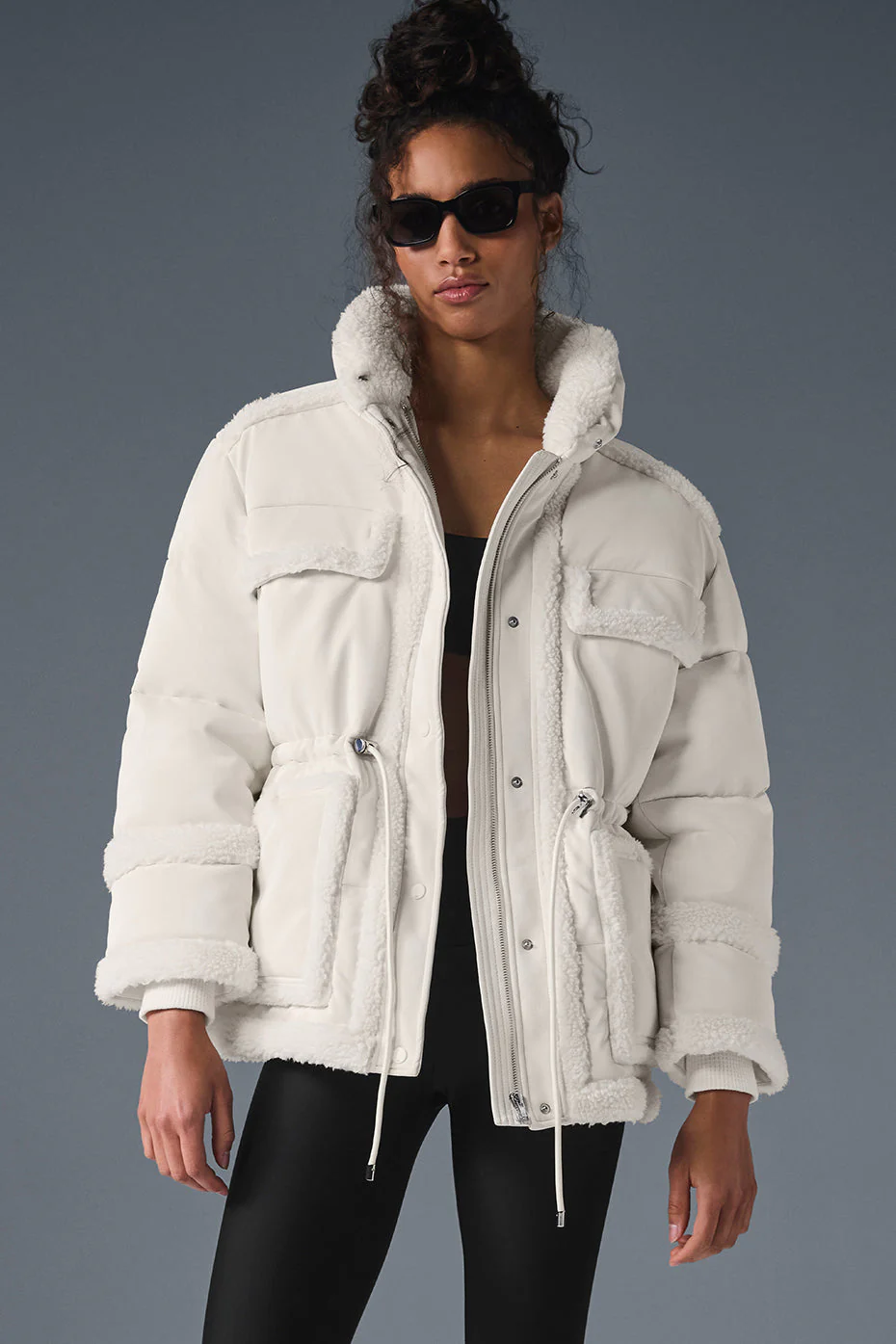 Alo Yoga — Ice Breaker Puffer Jacket - Ivory