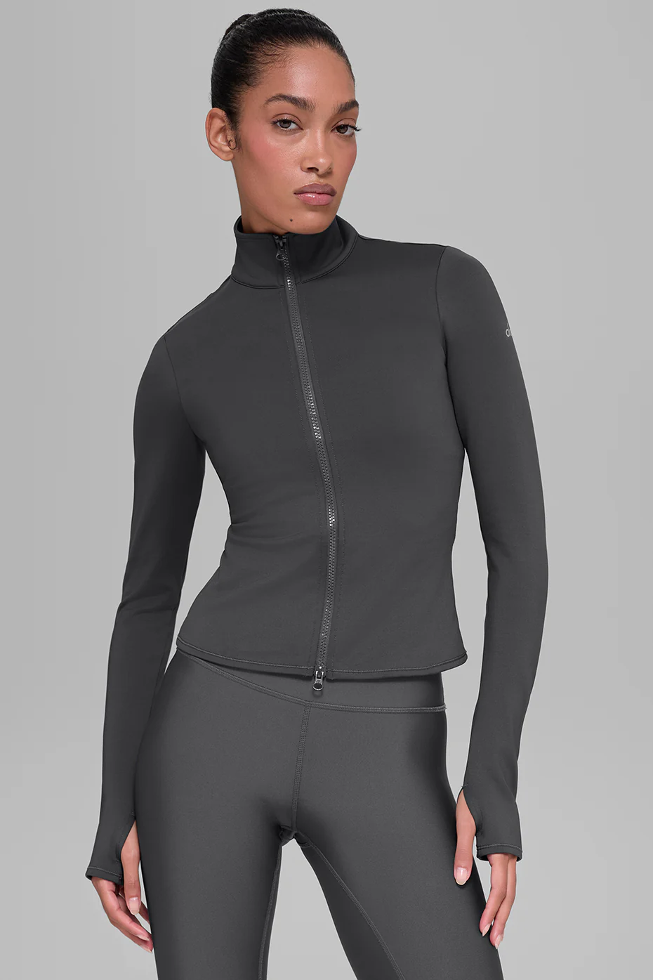 Alo Yoga — Airlift Winter Warm Radiant Full-Zip Jacket - Burgundy