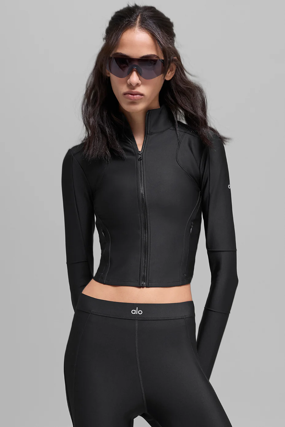 Alo Yoga — Airlift Ignite Zip Up Jacket - Bright Red