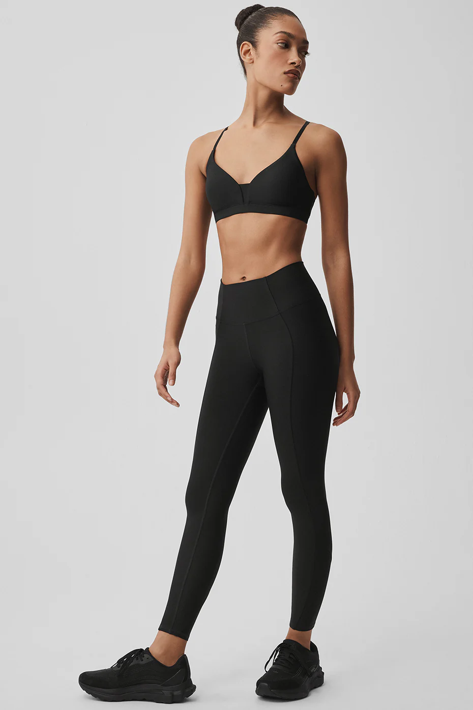 Alo Yoga — Airlift High-Waist 7/8 Fine Line Legging - Navy