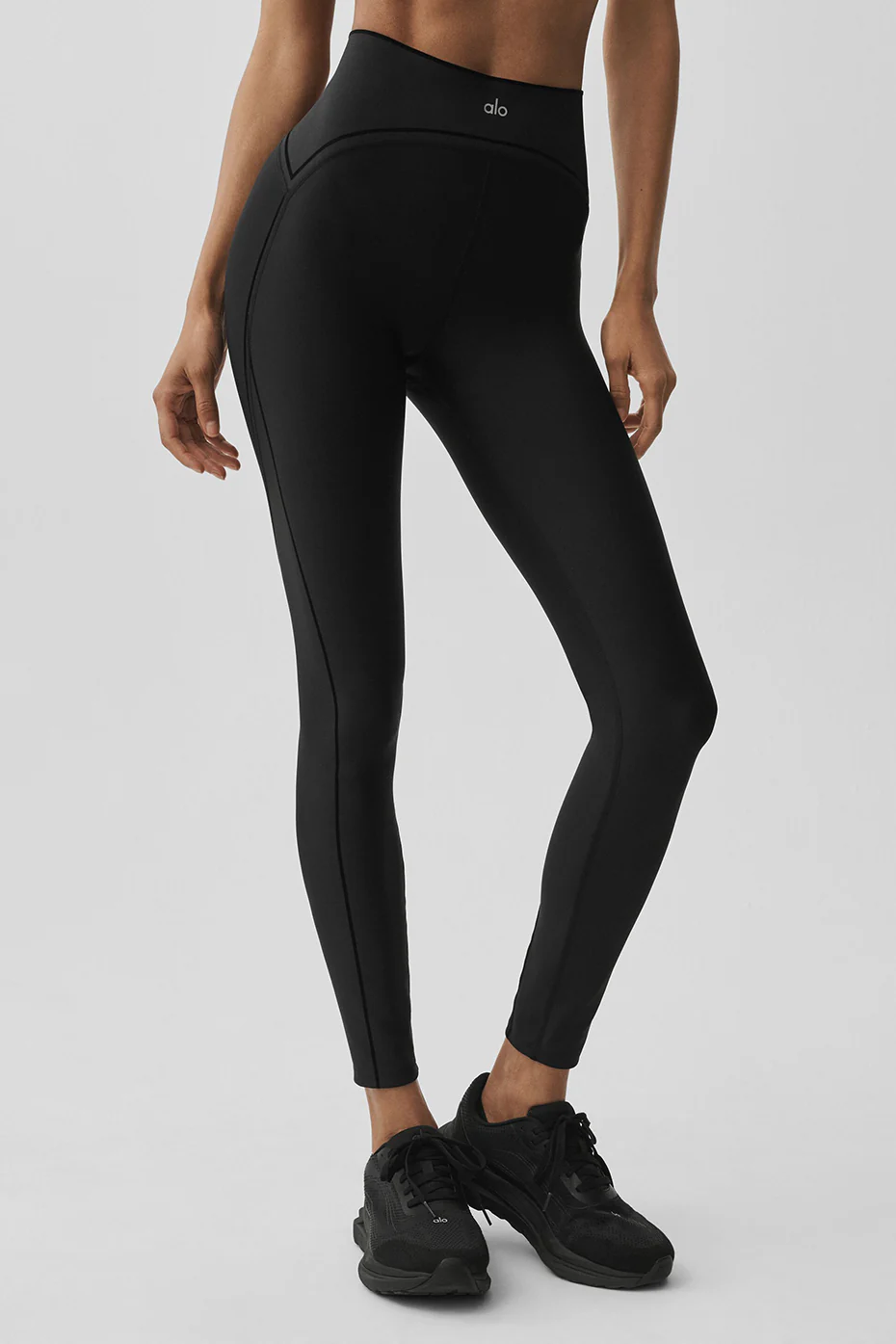 Alo Yoga — Airlift High-Waist Top-Notch Legging - Navy