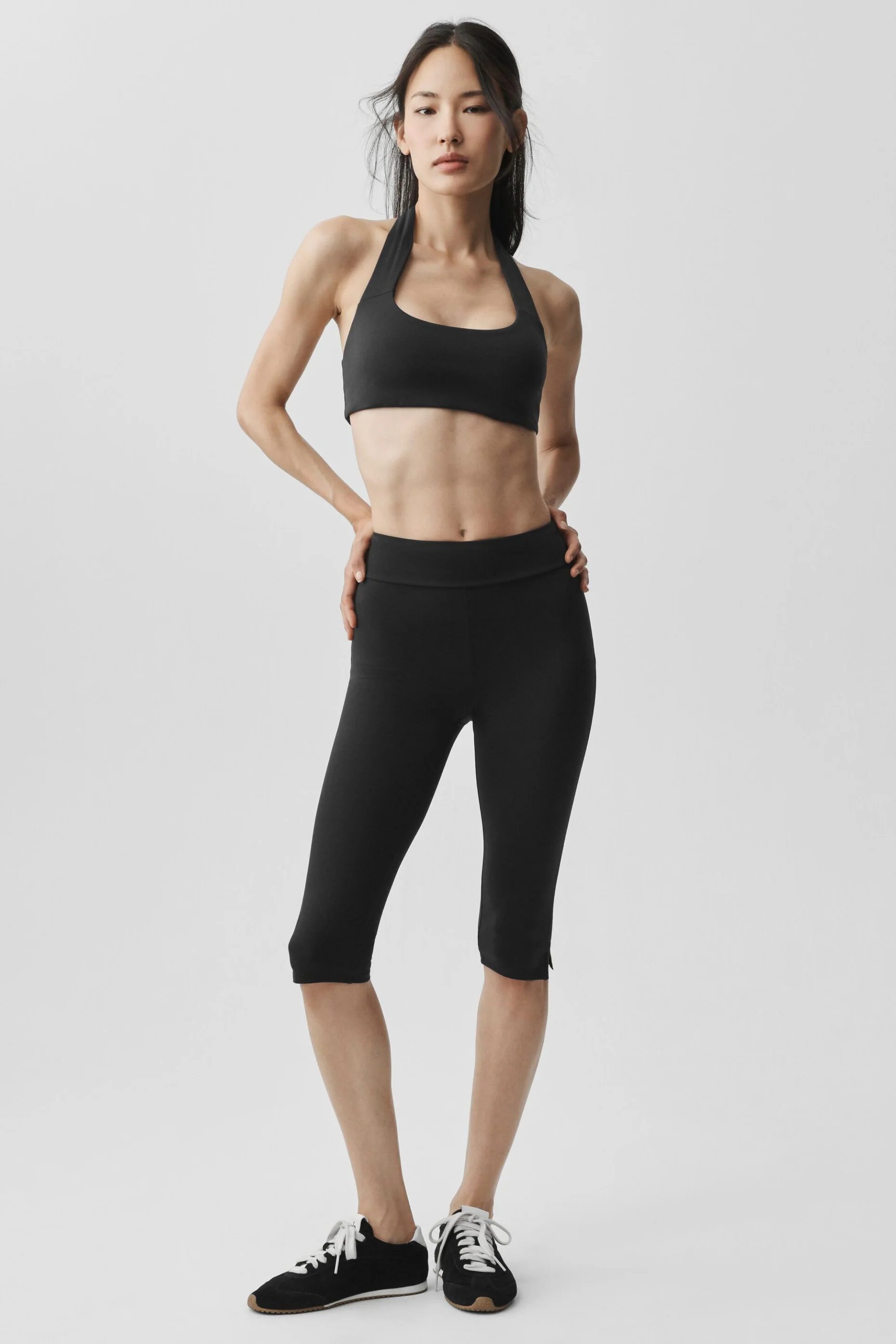 Alo Yoga — ALO Softsculpt Shoreline Capri - Paradise Pink