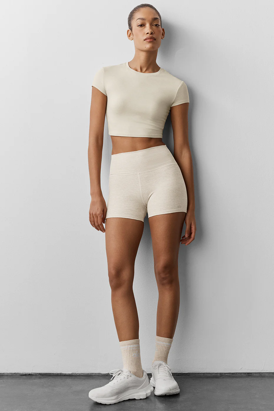 Alo Yoga — 3" Alosoft High-Waist Carefree Short - Oatmeal Heather