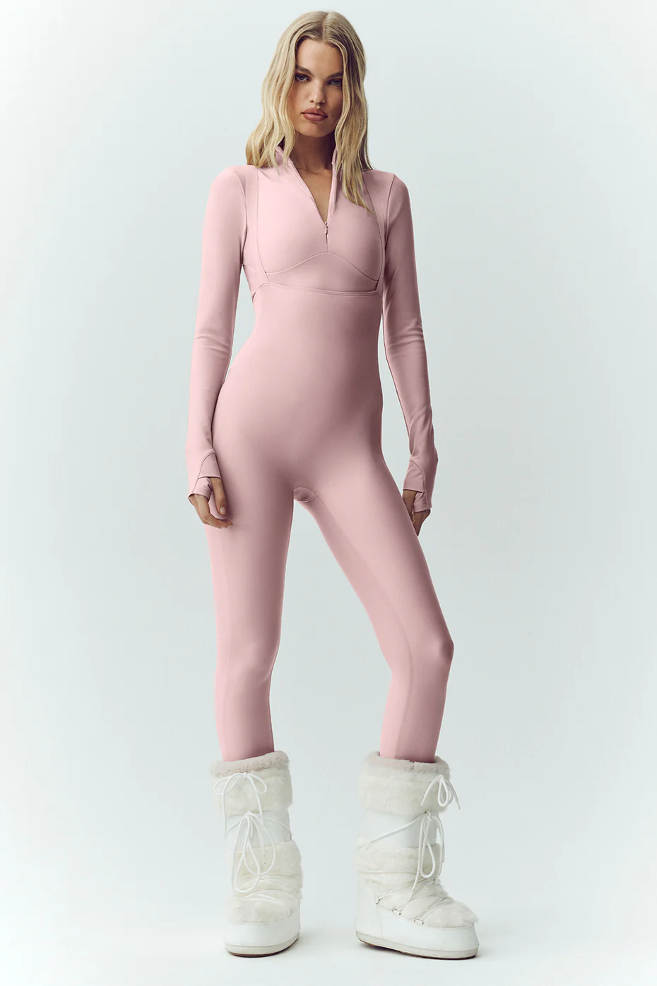 Alo Yoga — Airlift Winter Warm Ski Time Bib - Pink Champagne