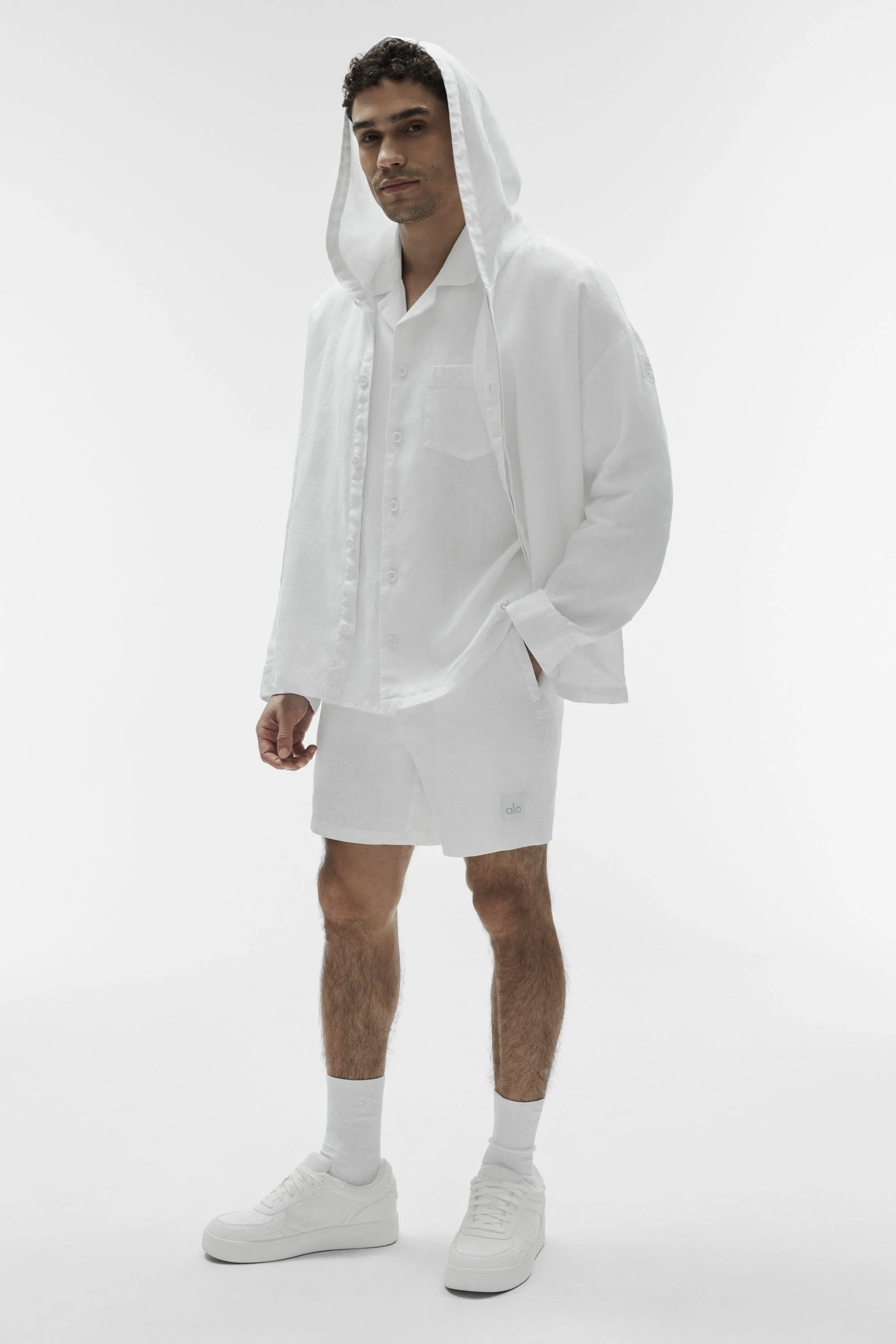 Alo Yoga — Linen Days Button Up Hoodie - White