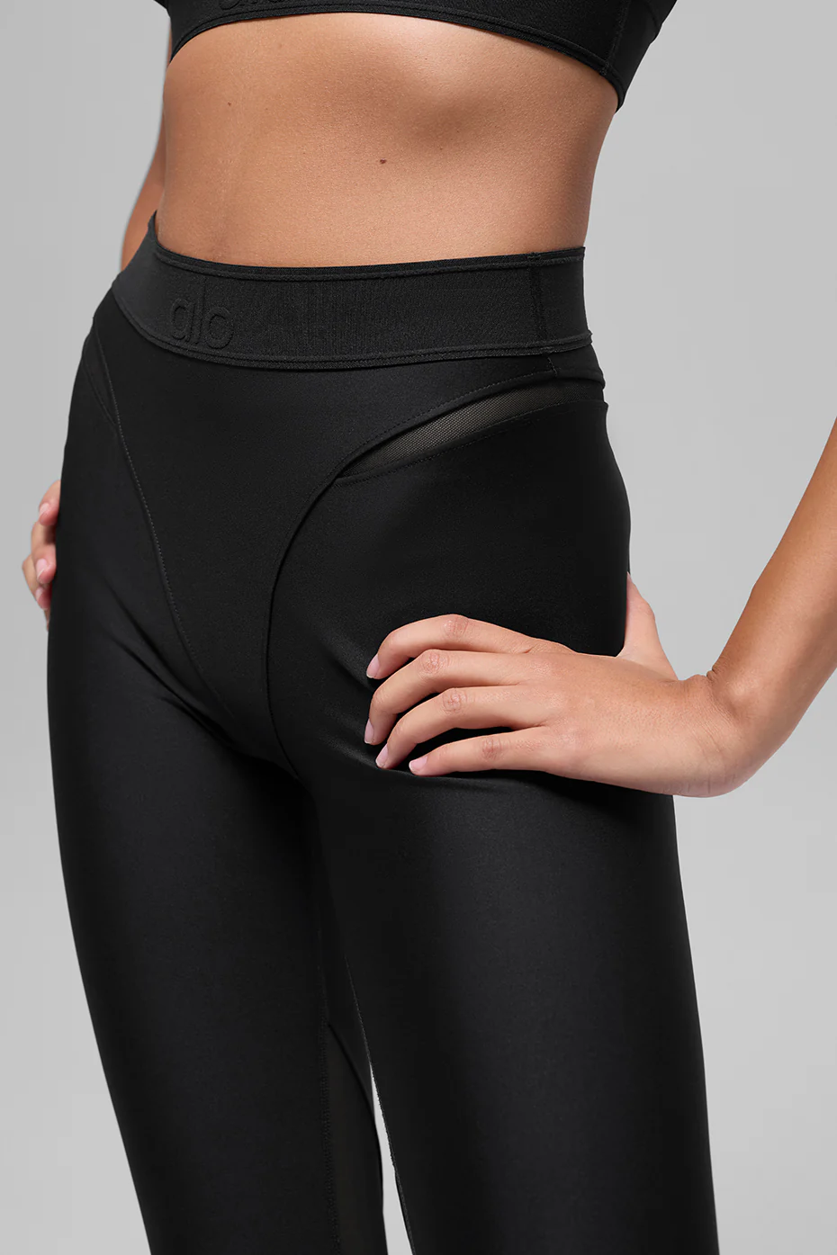 Alo Yoga — Airlift High-Waist 7/8 Rebel Legging