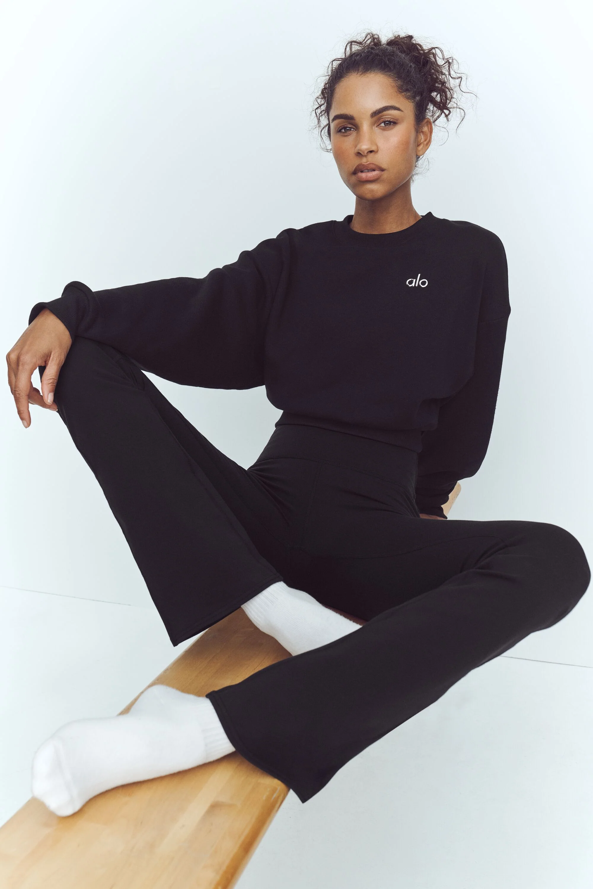Alo Yoga — Airbrush High-Waist 7/8 Bootcut Legging