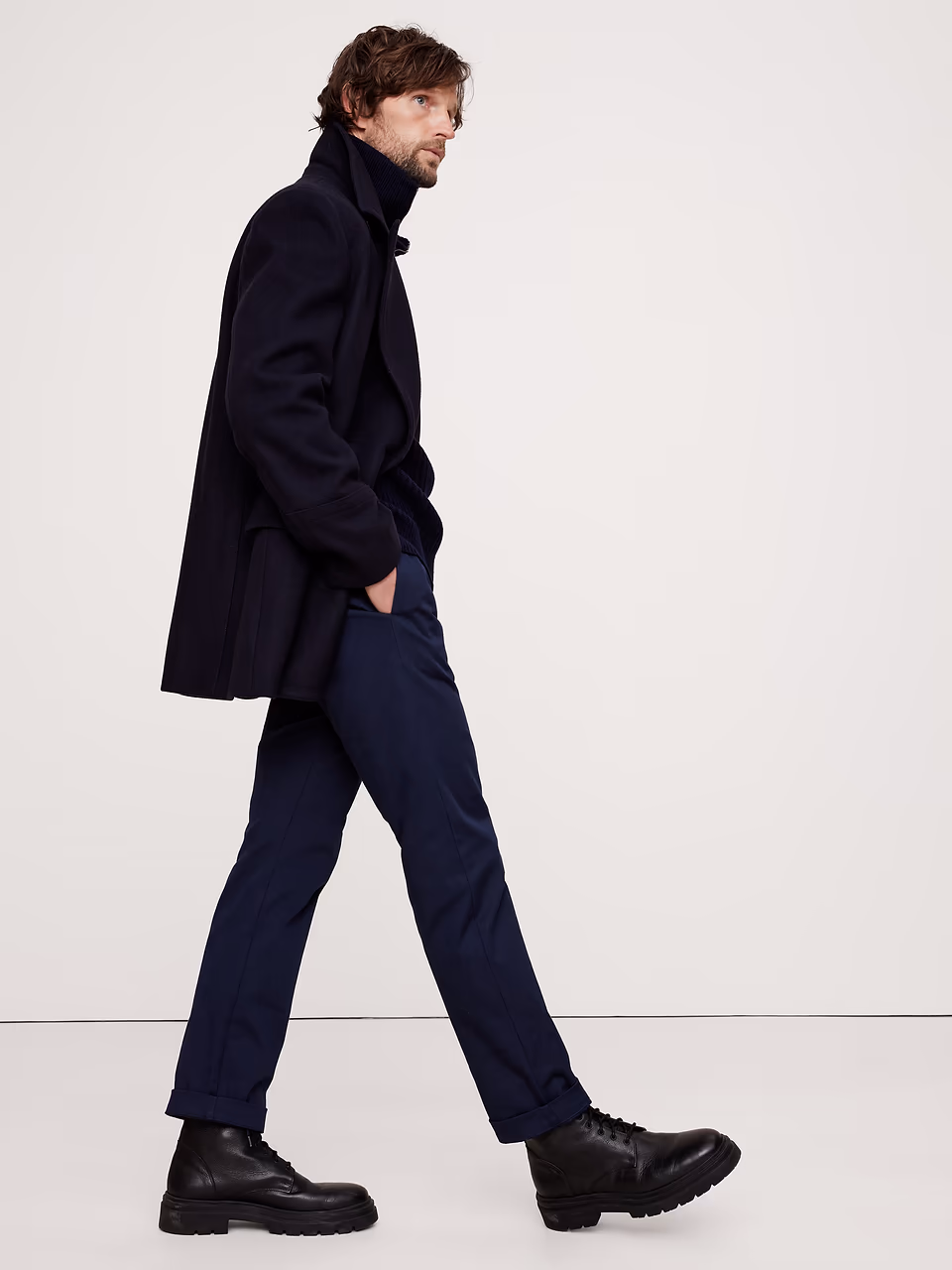 Banana Republic — STRAIGHT ITALIAN-STRETCH CHINO