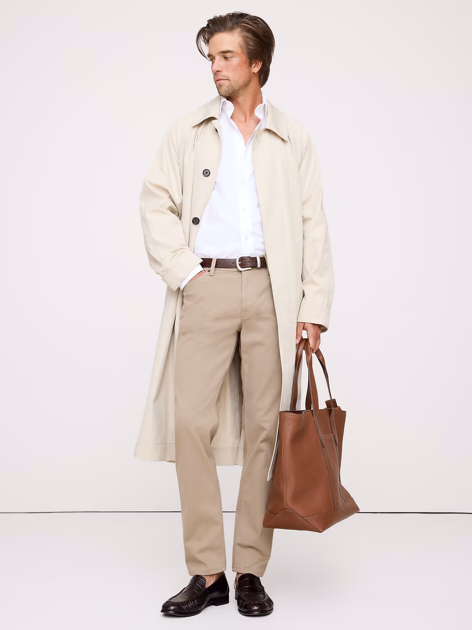 Banana Republic — ATHLETIC TRAVELER PANT