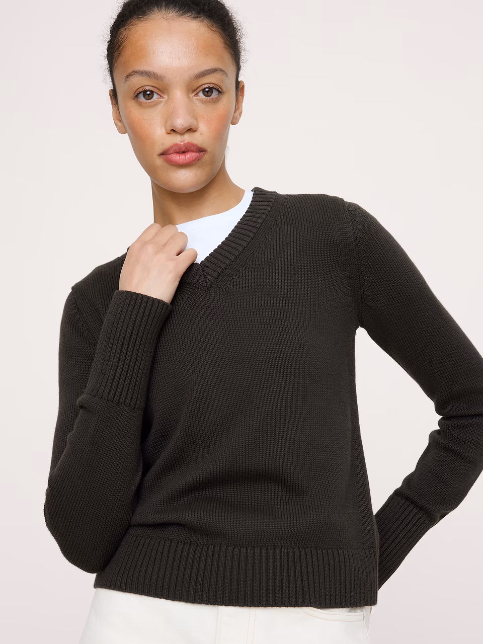 Banana Republic — Larkspur Cotton-Silk V-Neck Sweater