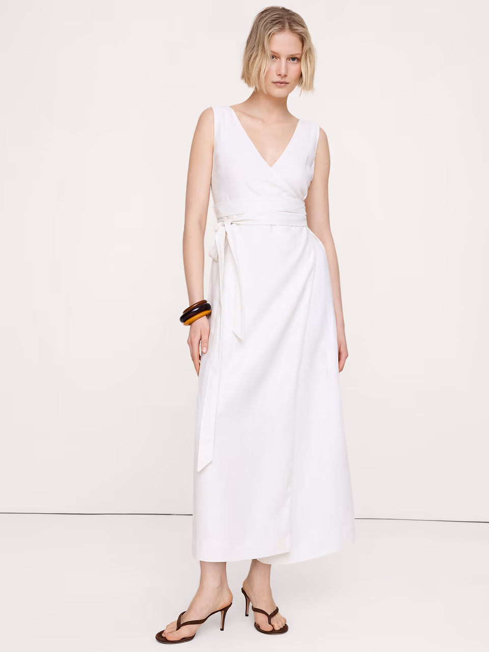 Banana Republic — Linen Crossback Maxi Dress