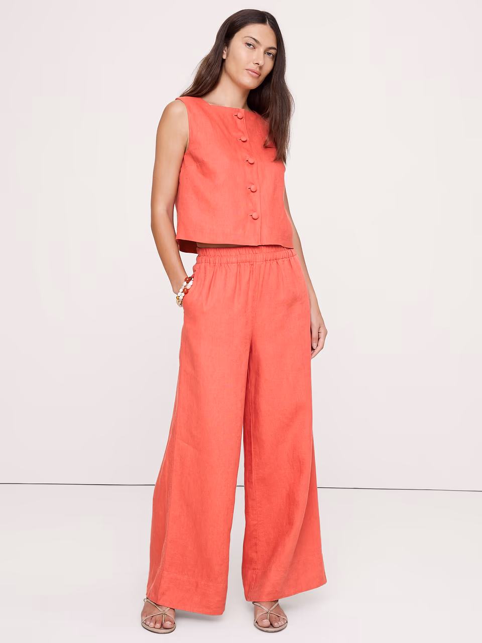 Banana Republic — High-Rise Wide-Leg Linen Pull-On Ankle Pant