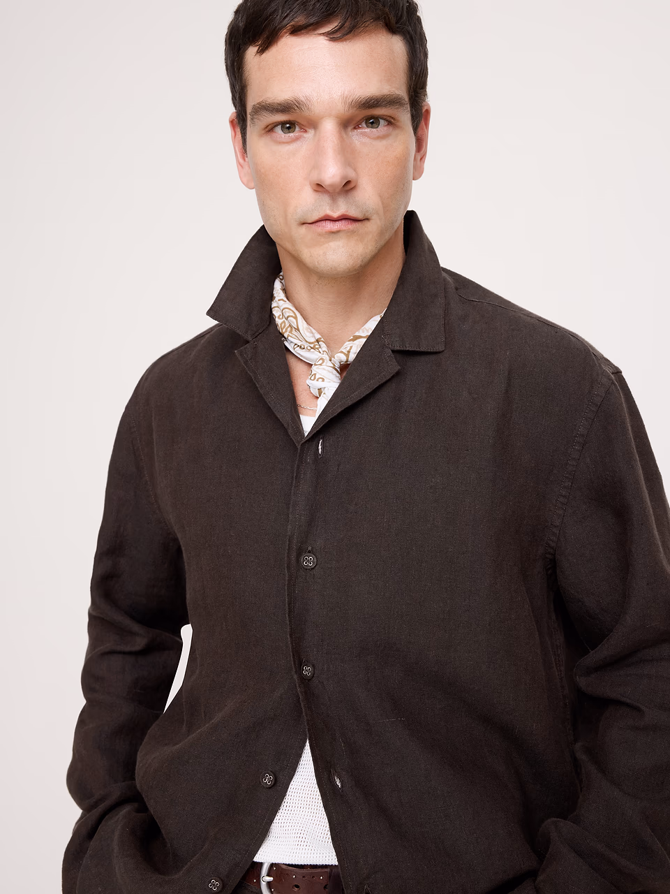 Banana Republic — Relaxed-Fit Linen Long-Sleeve Resort Shirt