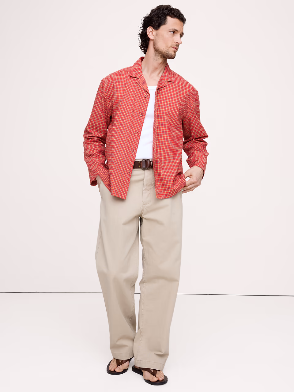 Banana Republic — Relaxed-Fit Summerweight Cotton Long-Sleeve Resort Shirt