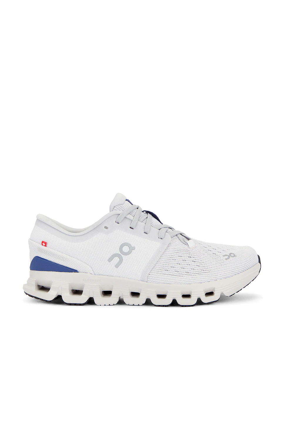 On — Cloud X 4 Sneaker