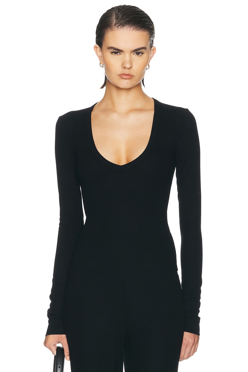 Eterne — Long Sleeve Butter Rib V Neck Top in Black