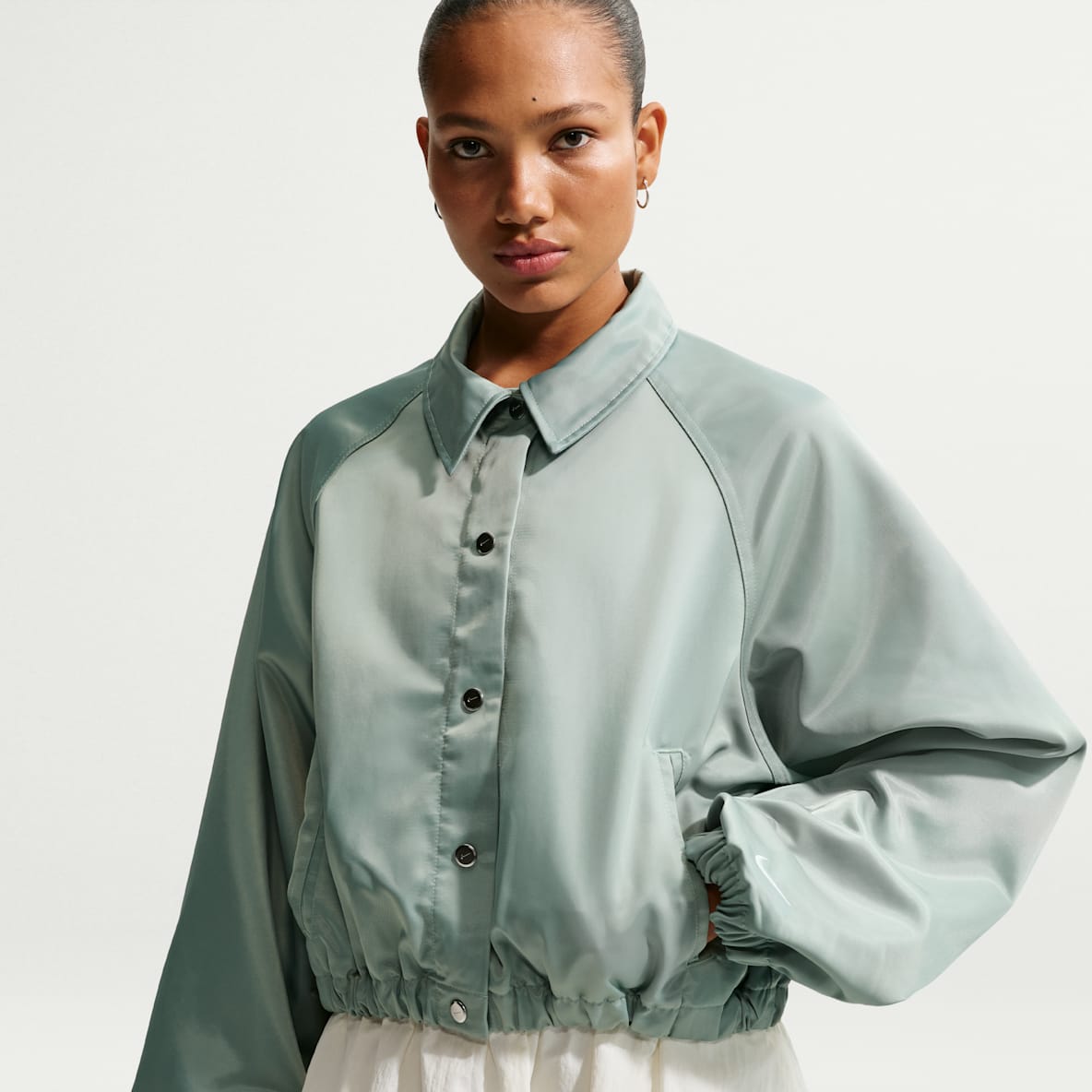 Nike — Nike Sportswear Women'S Oversized Satin Coaches Jacket