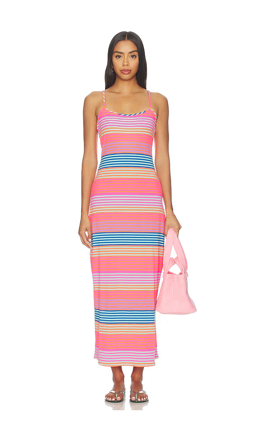 BEACH RIOT — МАКСИ ПЛАТЬЕ MALIE · Vibrant Volley Stripes