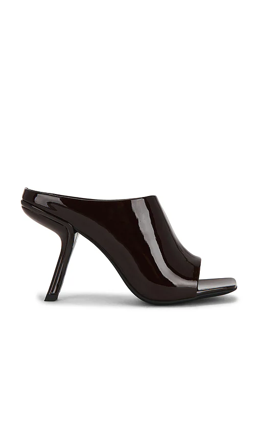 Jeffrey Campbell — САНДАЛИИ ZINQUE · Coffee Patent