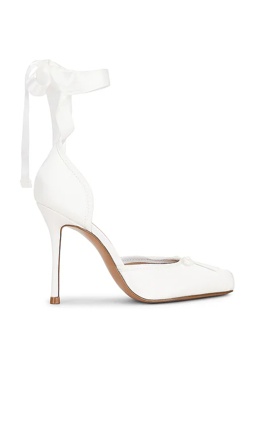 Steve Madden — БОСОНОЖКИ LARINA · Ivory Satin