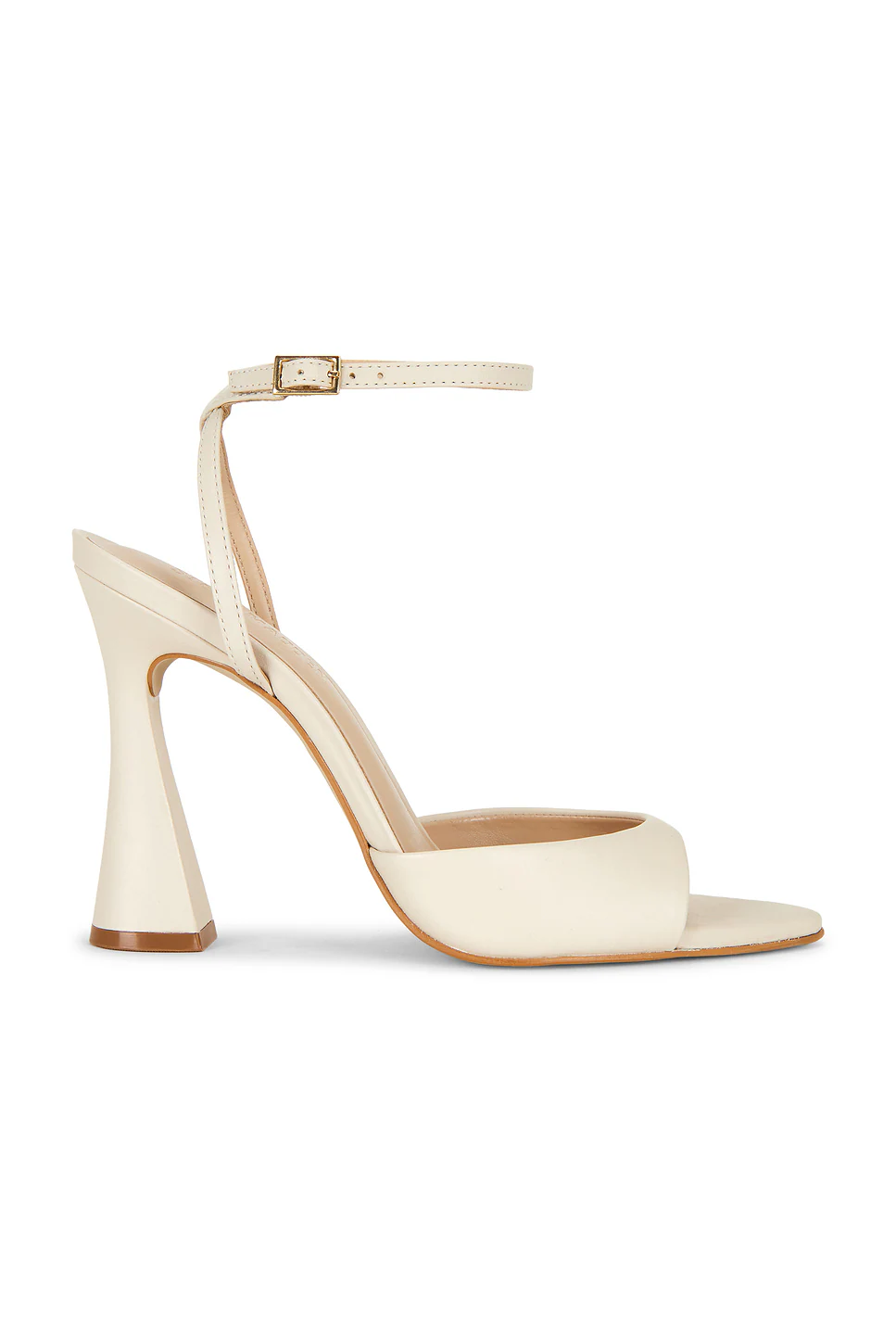 Steve Madden — БОСОНОЖКИ BEKI